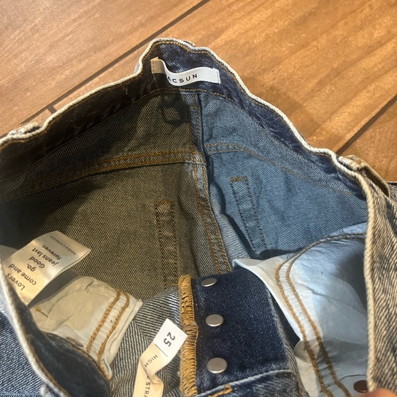 Pacsun distressed high rise straight NWT jeans size 25 - Picture 3 of 4